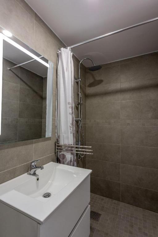 Hotel Alizea Avignon Luaran gambar