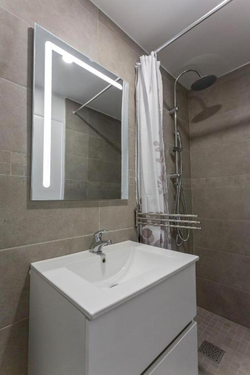 Hotel Alizea Avignon Luaran gambar